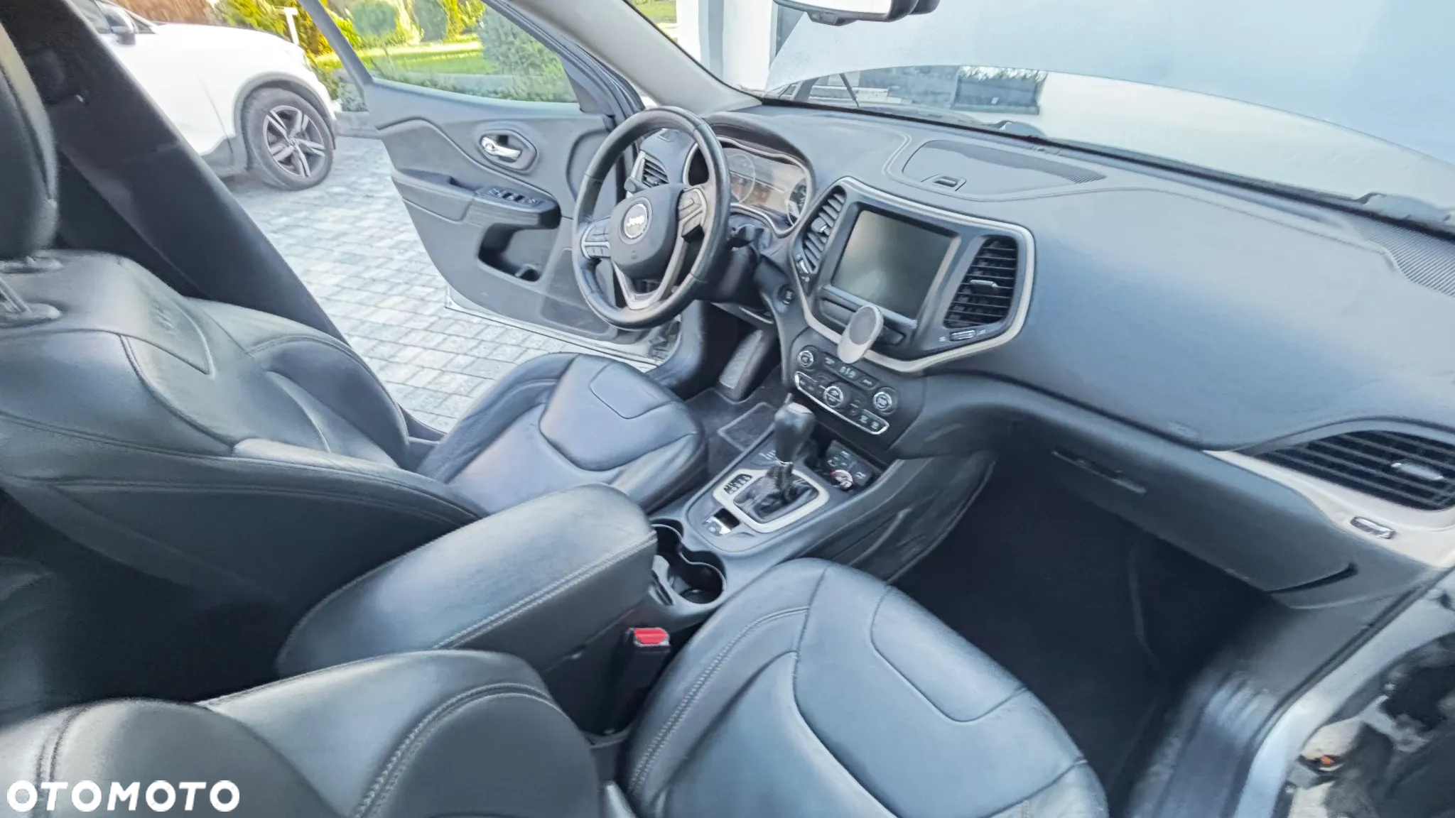 Jeep Cherokee 3.2 V6 Active Drive I Limited - 17