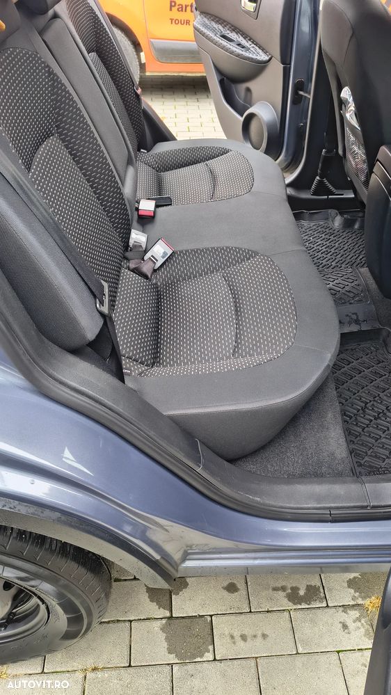 Nissan Qashqai - 35
