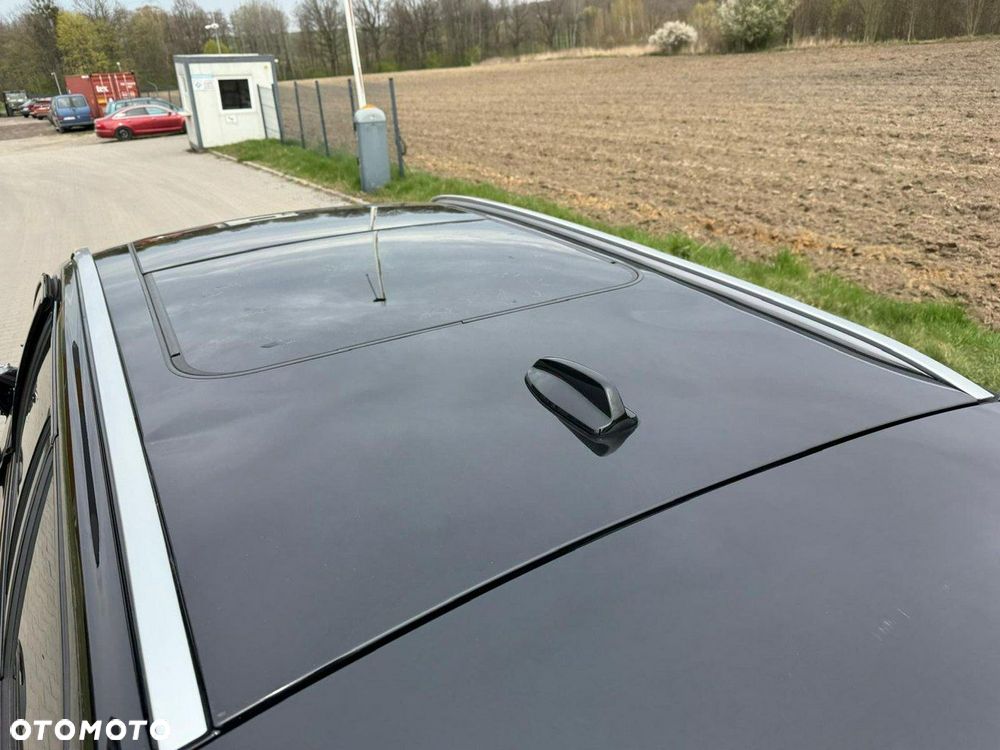 Volvo V60 Cross Country D4 AWD Geartronic Pro - 25