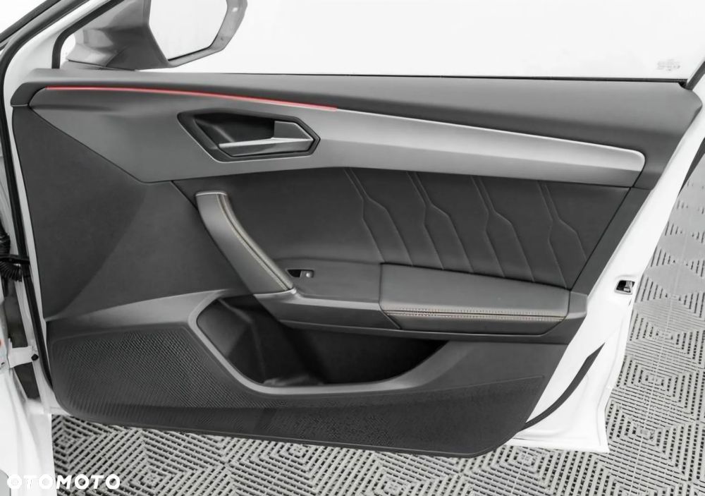 Cupra Leon 1.5 eTSI DSG - 21