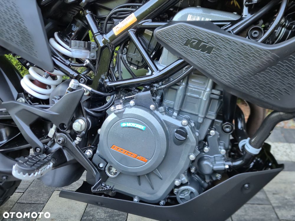 KTM Adventure - 18
