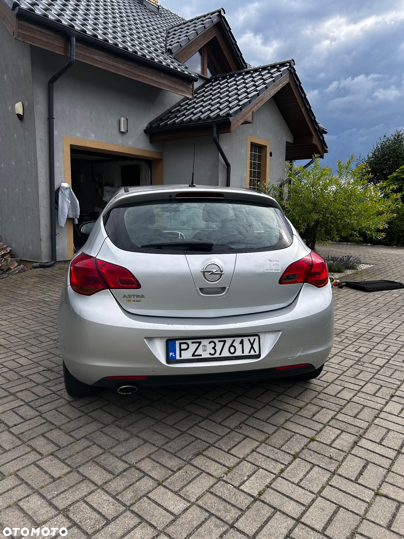 Opel Astra IV 1.4 T Enjoy - 2