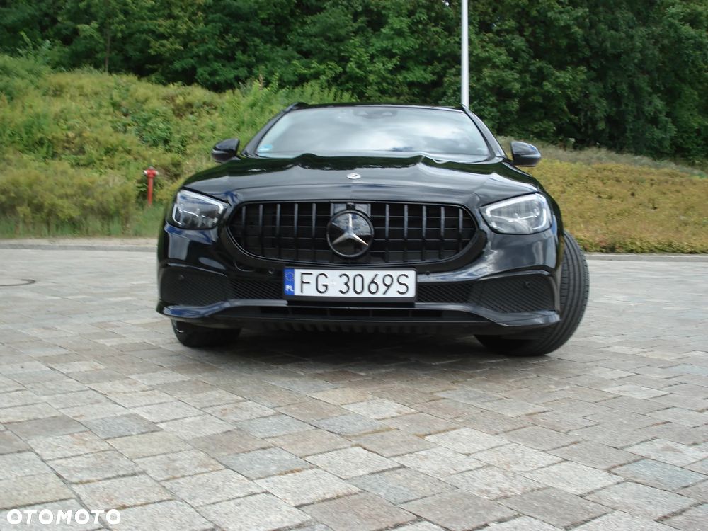 Mercedes-Benz Klasa E 220 d 9G-TRONIC Avantgarde - 2