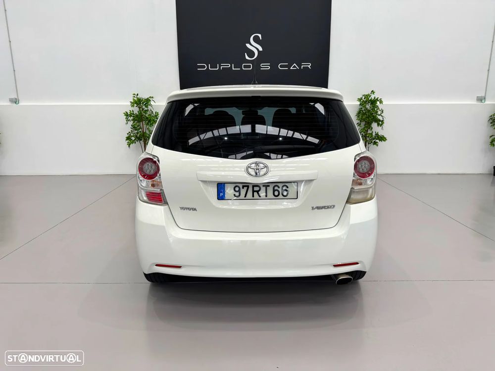 Toyota Verso 2.0 D-4D Executive - 10