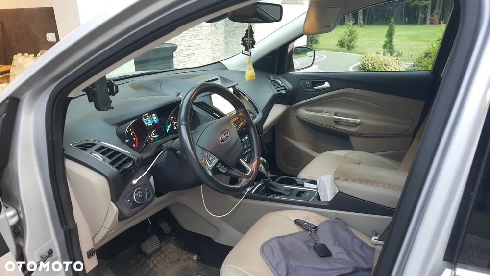Ford Escape - 5