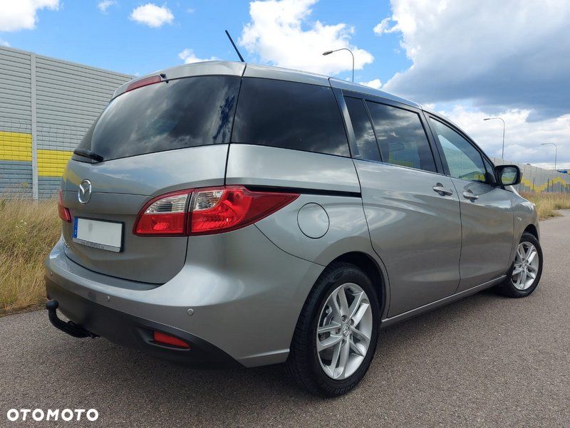 Mazda 5 - 15