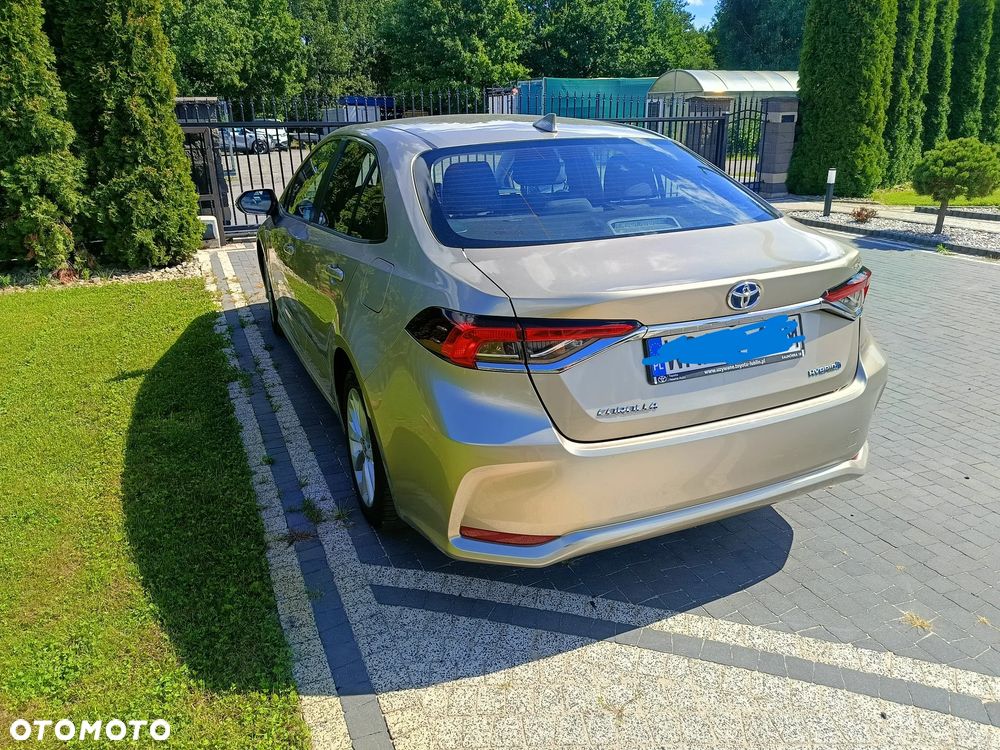 Toyota Corolla - 4