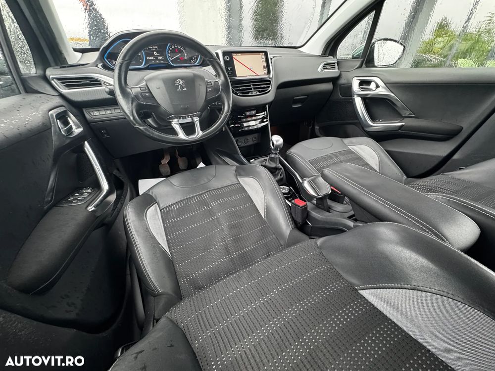 Peugeot 2008 1.6 e-HDi FAP STT Active - 24
