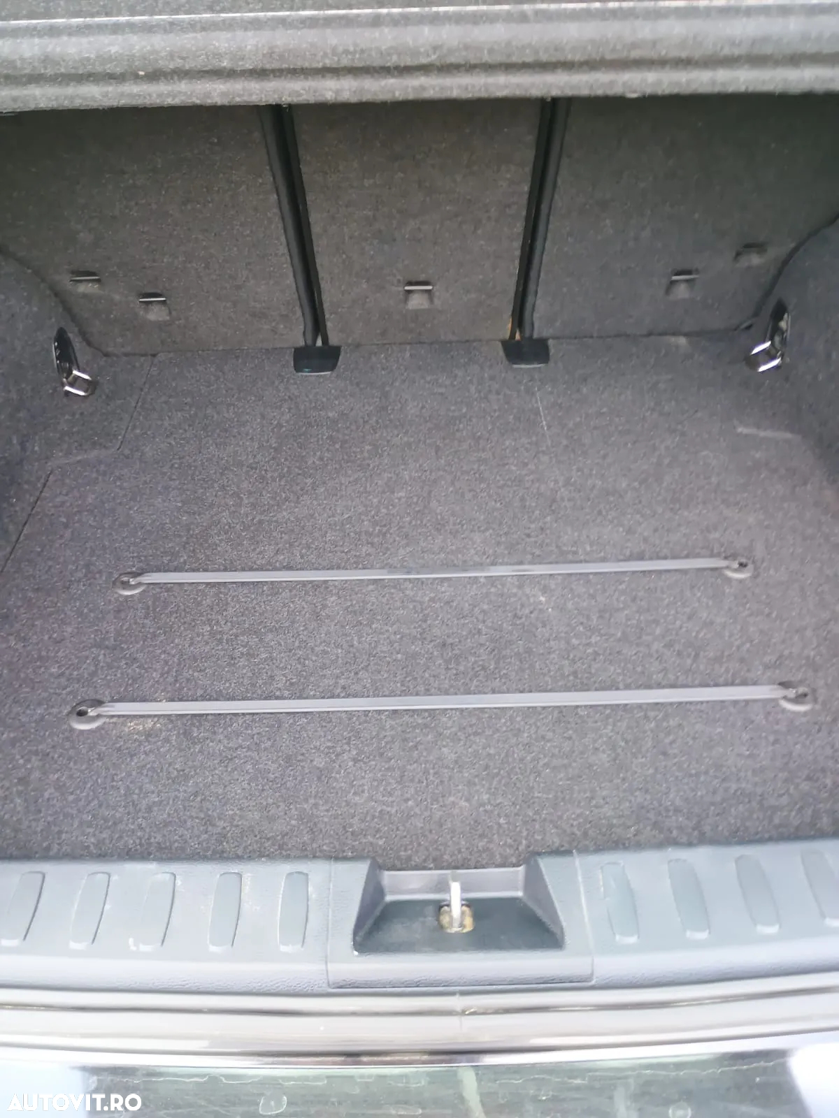 BMW X1 sDrive18d - 14