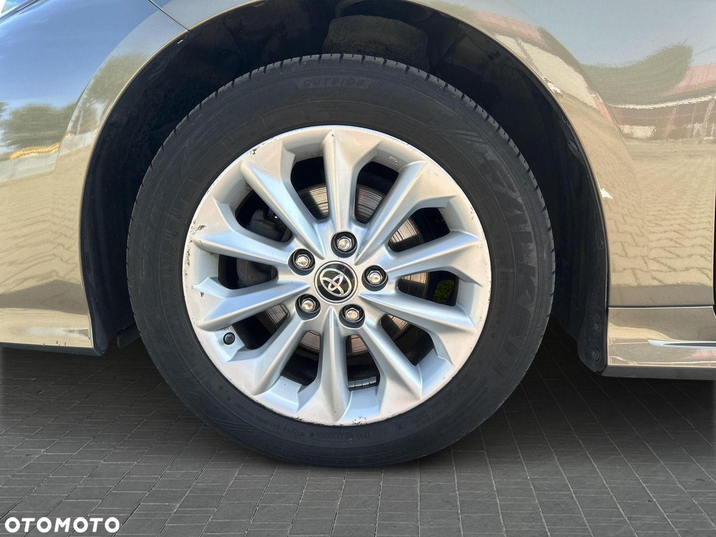 Toyota Corolla - 19