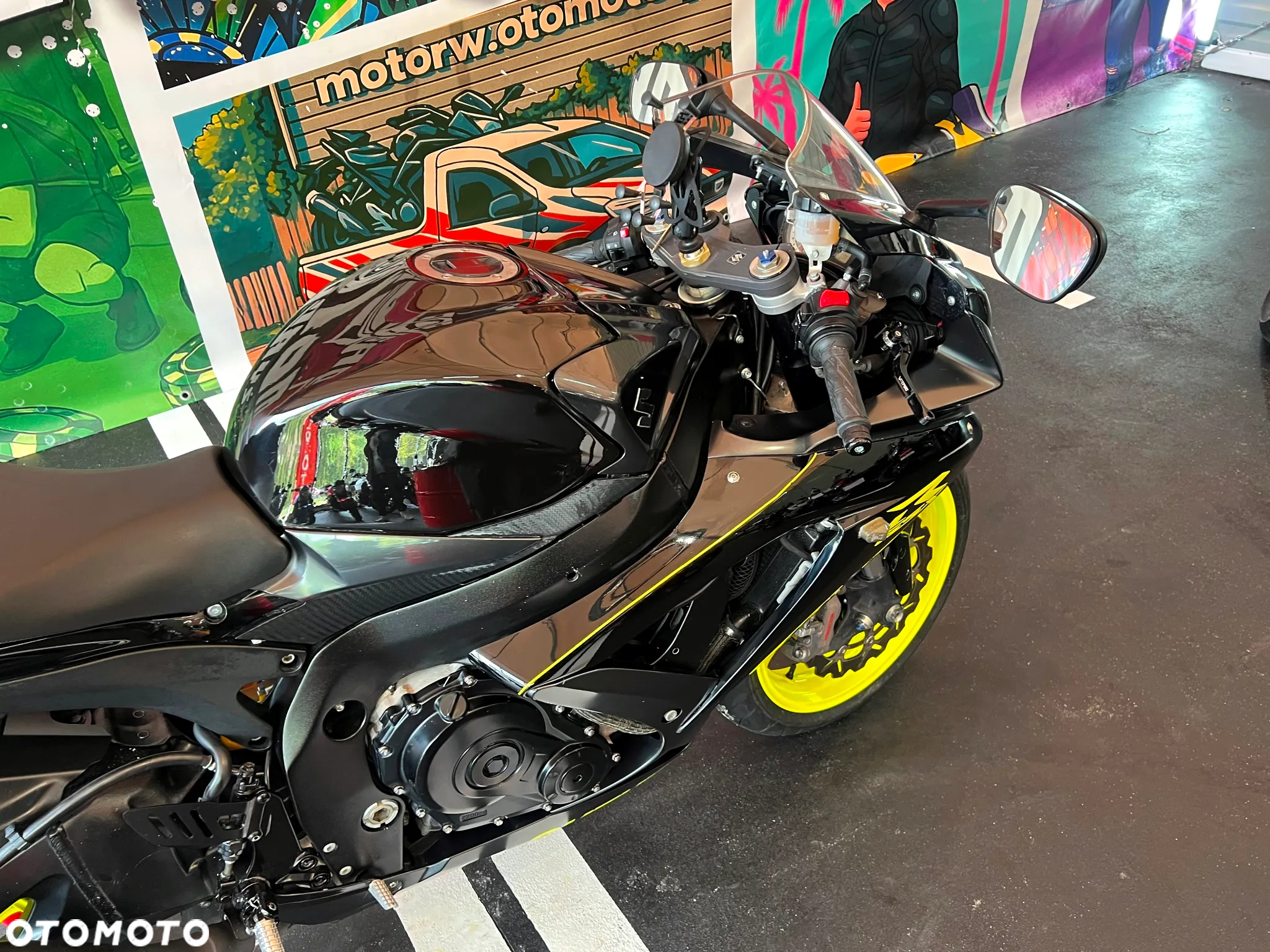 Suzuki GSX-R - 8