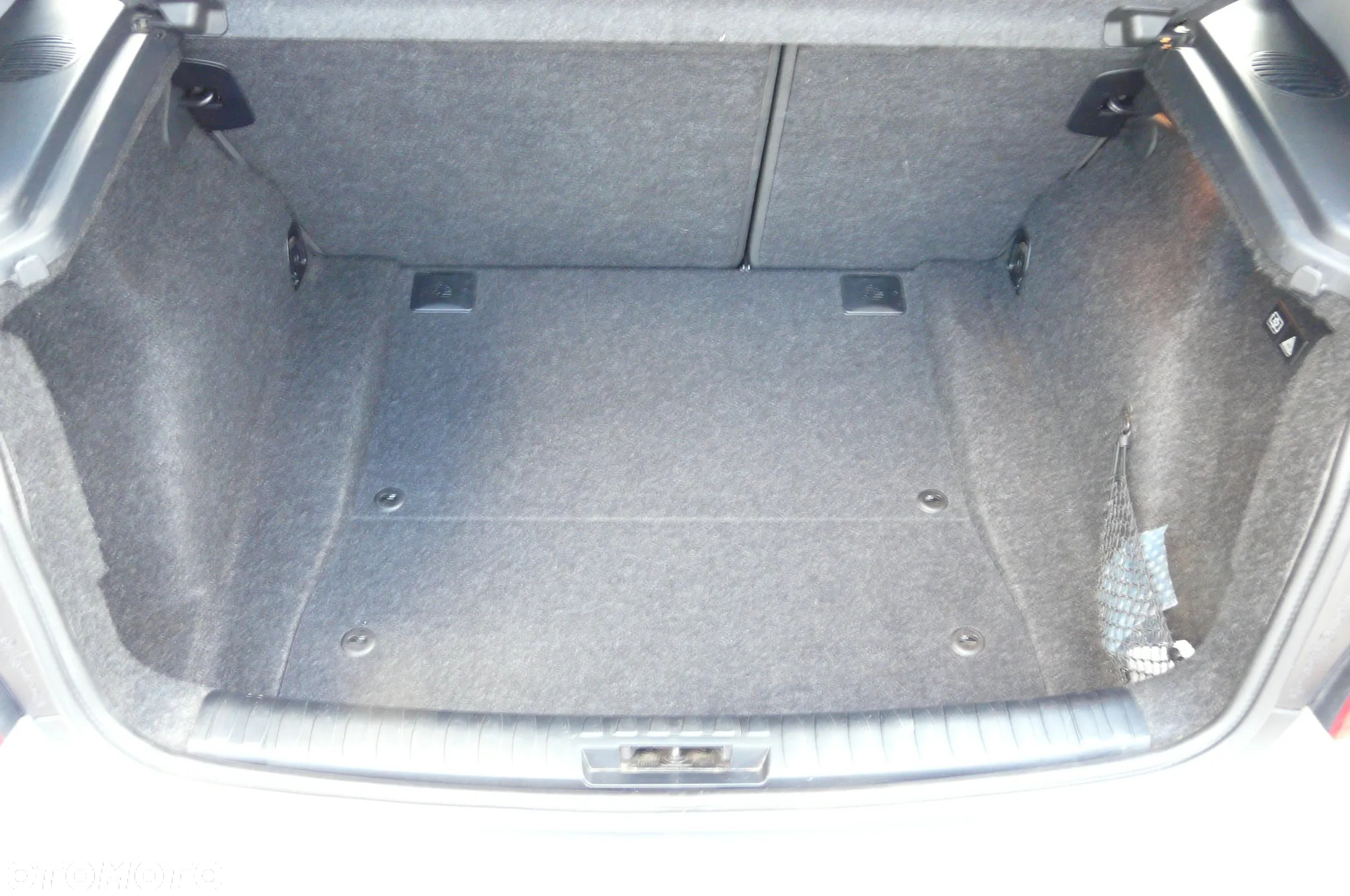 BMW Seria 1 116i - 26