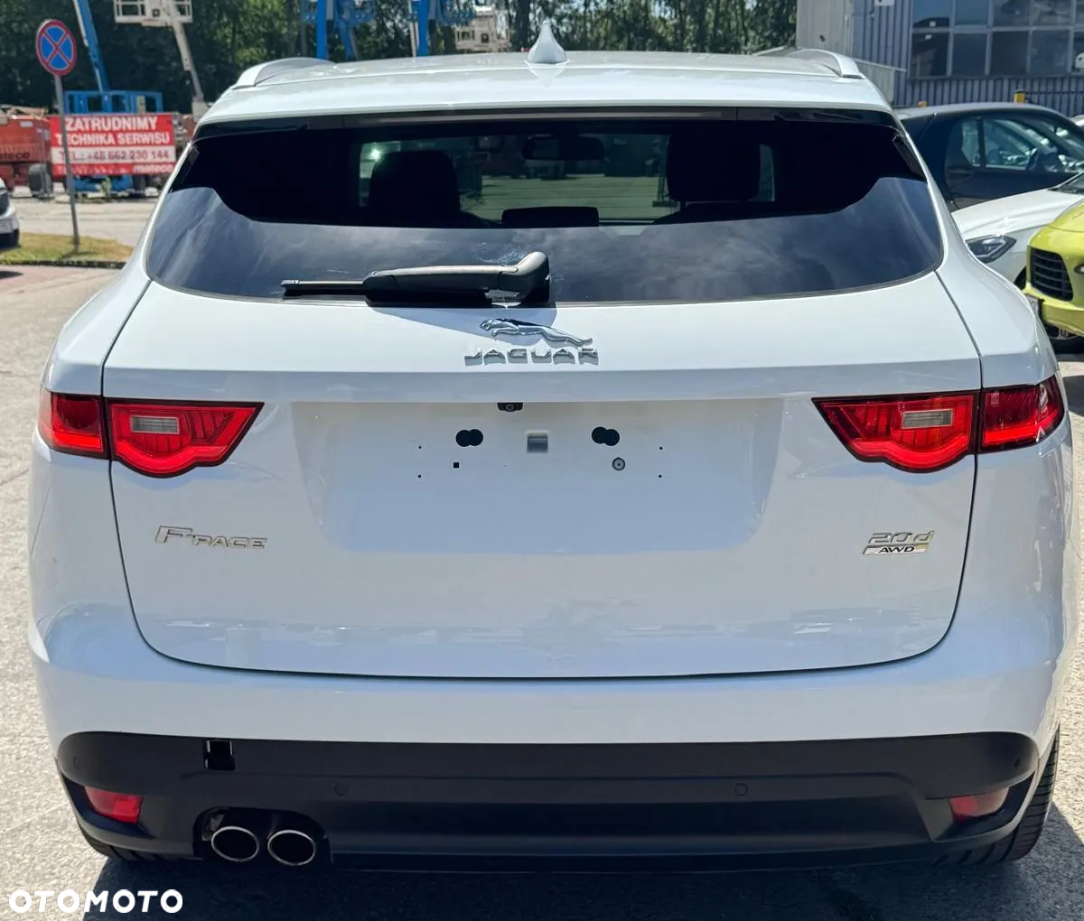 Jaguar F-Pace 2.0 i4D AWD Prestige - 8
