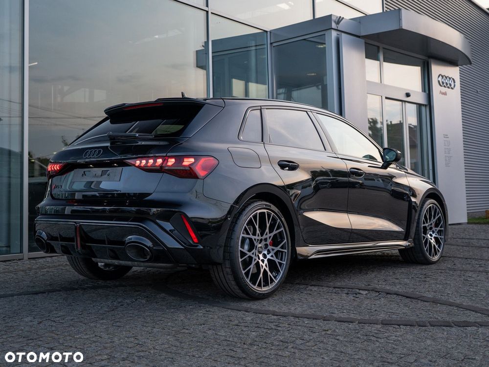 Audi RS3 Sportback - 5