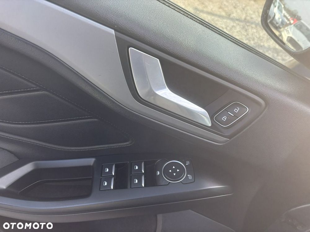 Ford Focus - 16