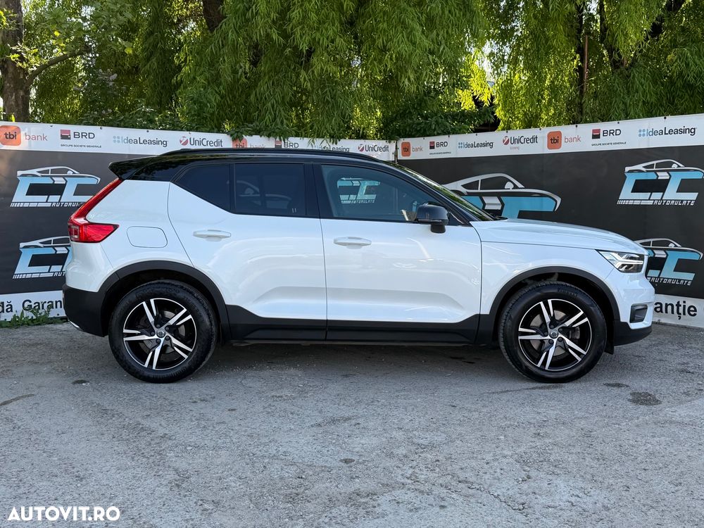 Volvo XC 40 D4 AWD R-Design - 33