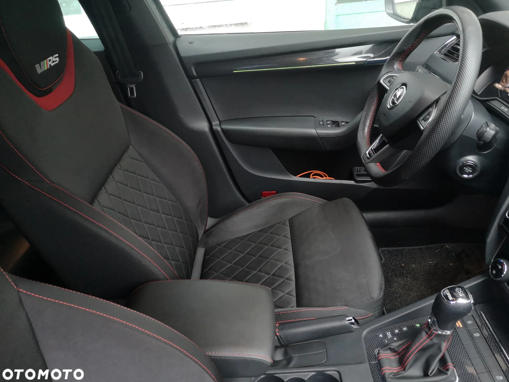 Skoda Octavia 2.0 TDI DSG RS - 13