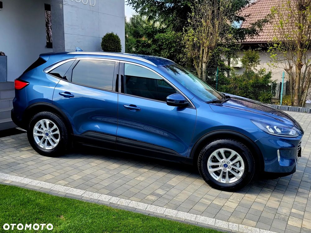 Ford Kuga - 4