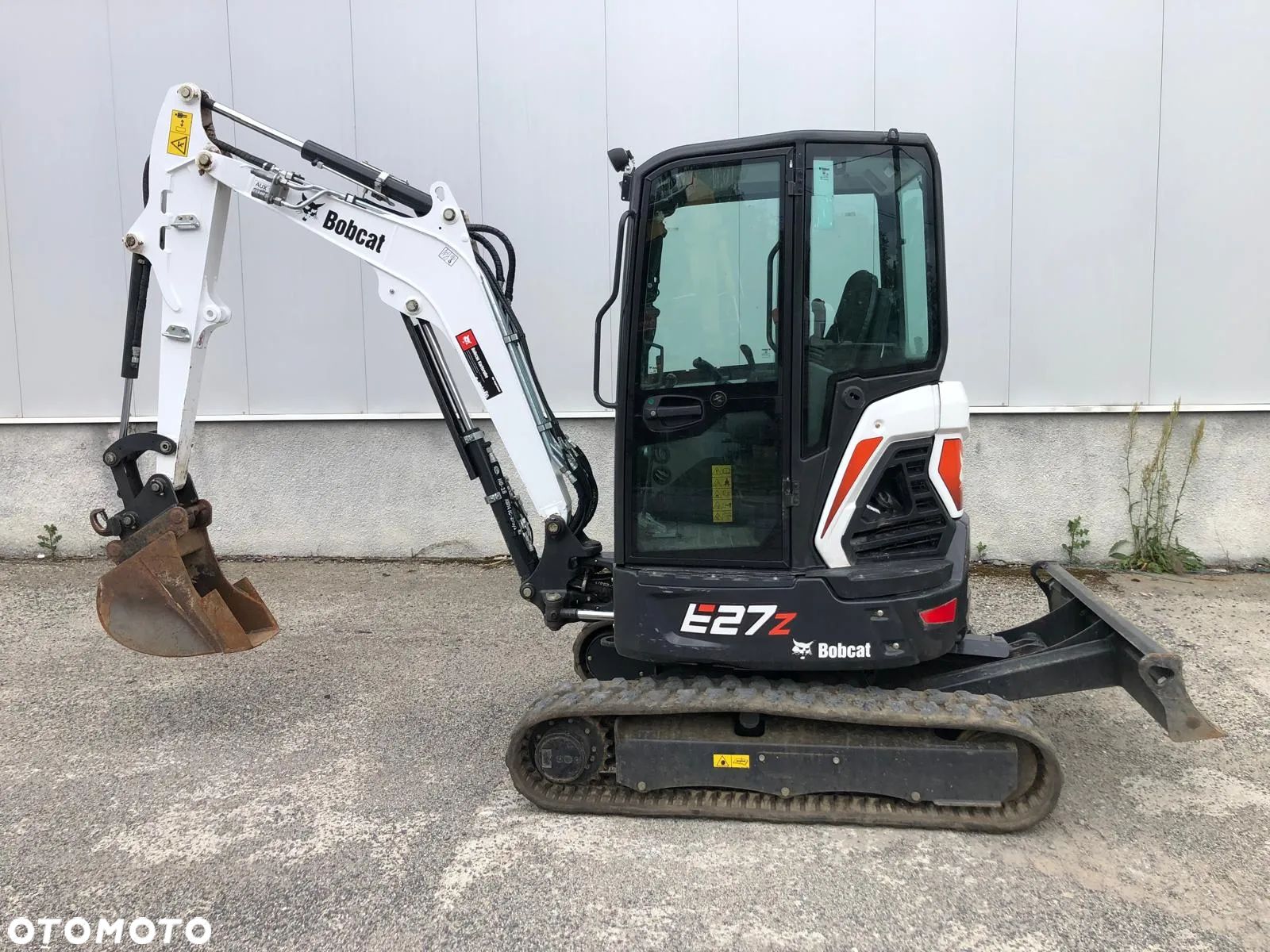 Bobcat E27z , - 1