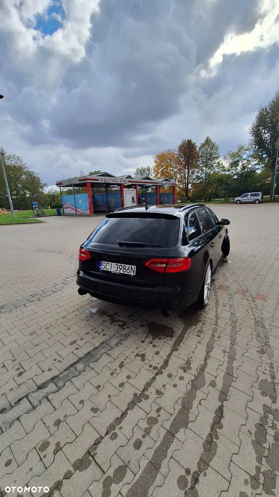 Audi A4 Avant - 14