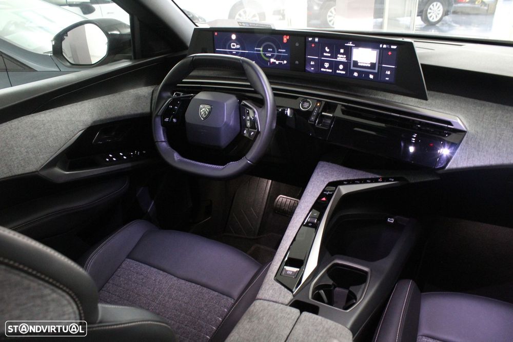 Peugeot 3008 1.2 Hybrid Allure Pack e-DCS6 - 8