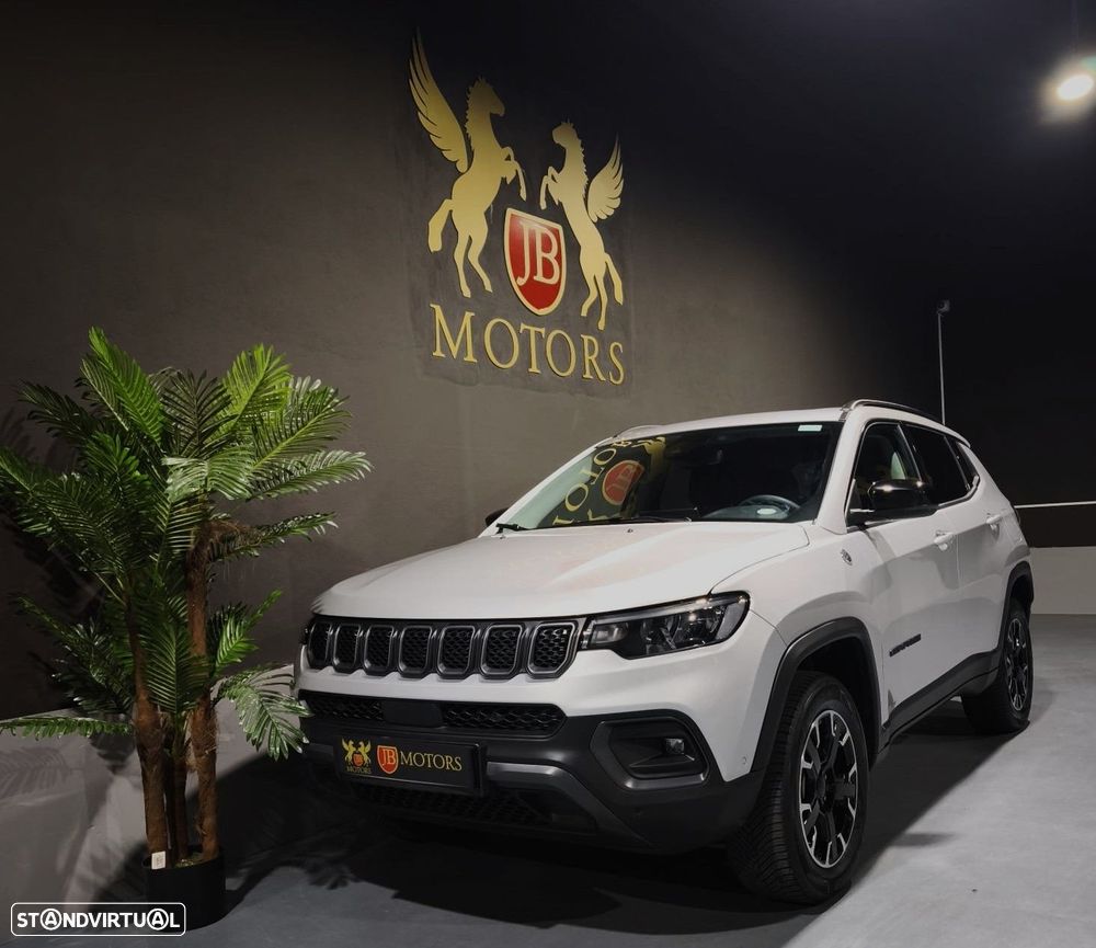 Jeep Compass - 2