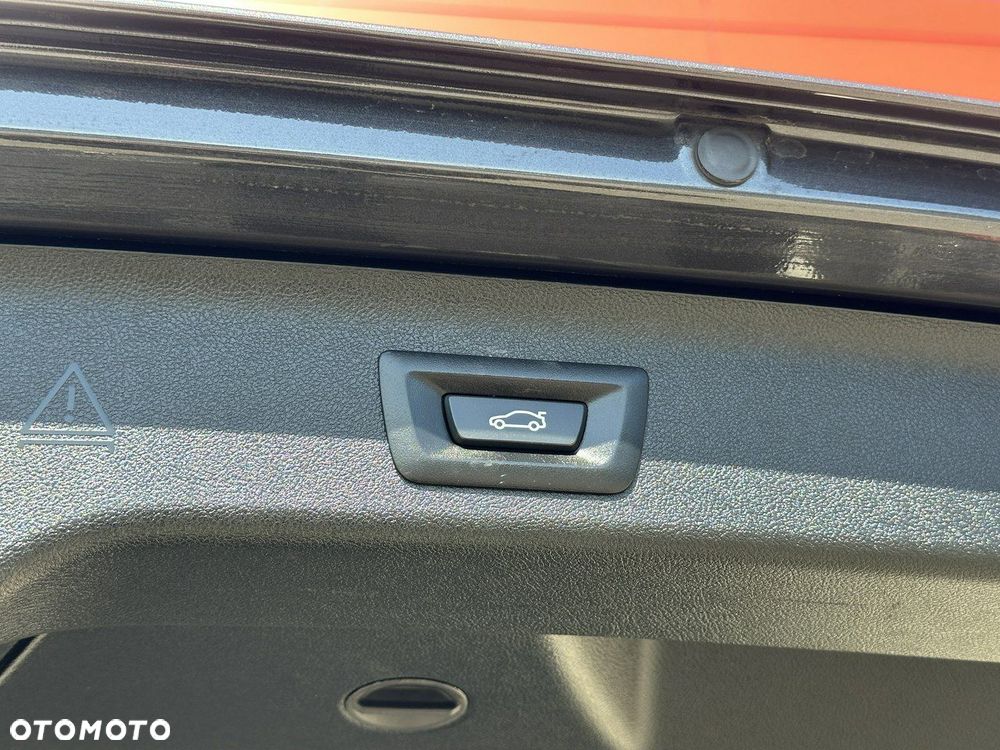 BMW Seria 5 520d Luxury Line - 35