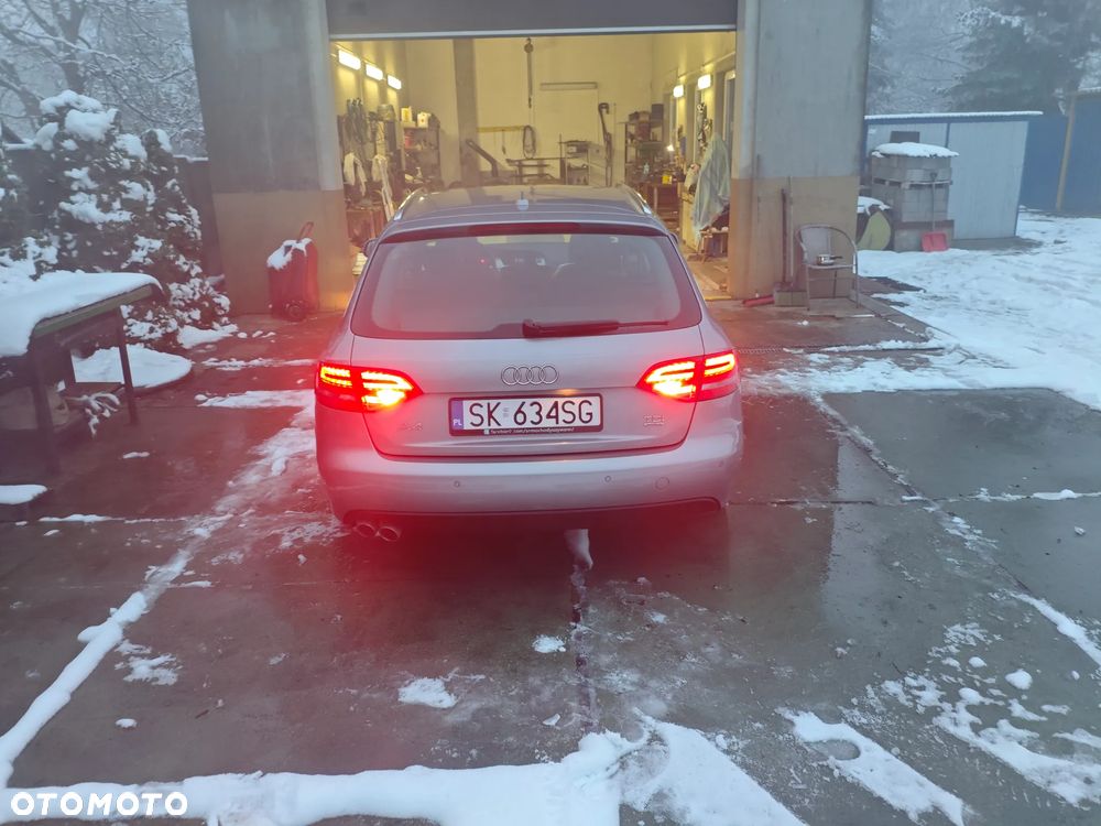 Audi A4 Avant 2.0 TDI Quattro - 13