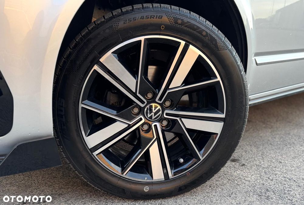 Volkswagen Caravelle 6.1 2.0 TDI L2 Highline DSG - 16