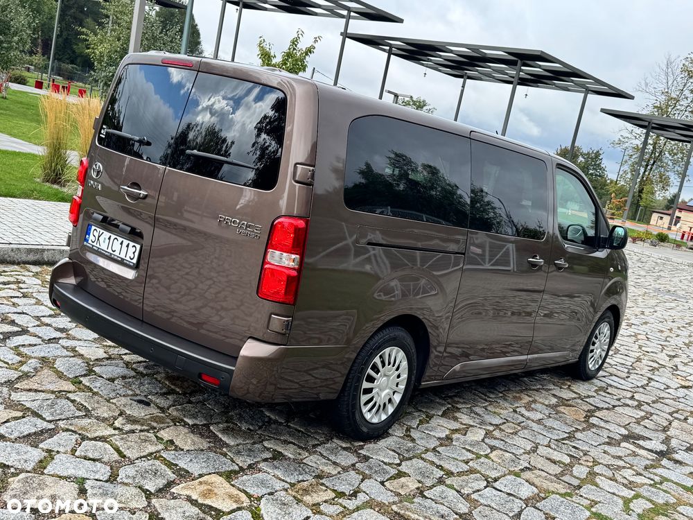 Toyota ProAce Kombi D-4D Long 2,8t - 5