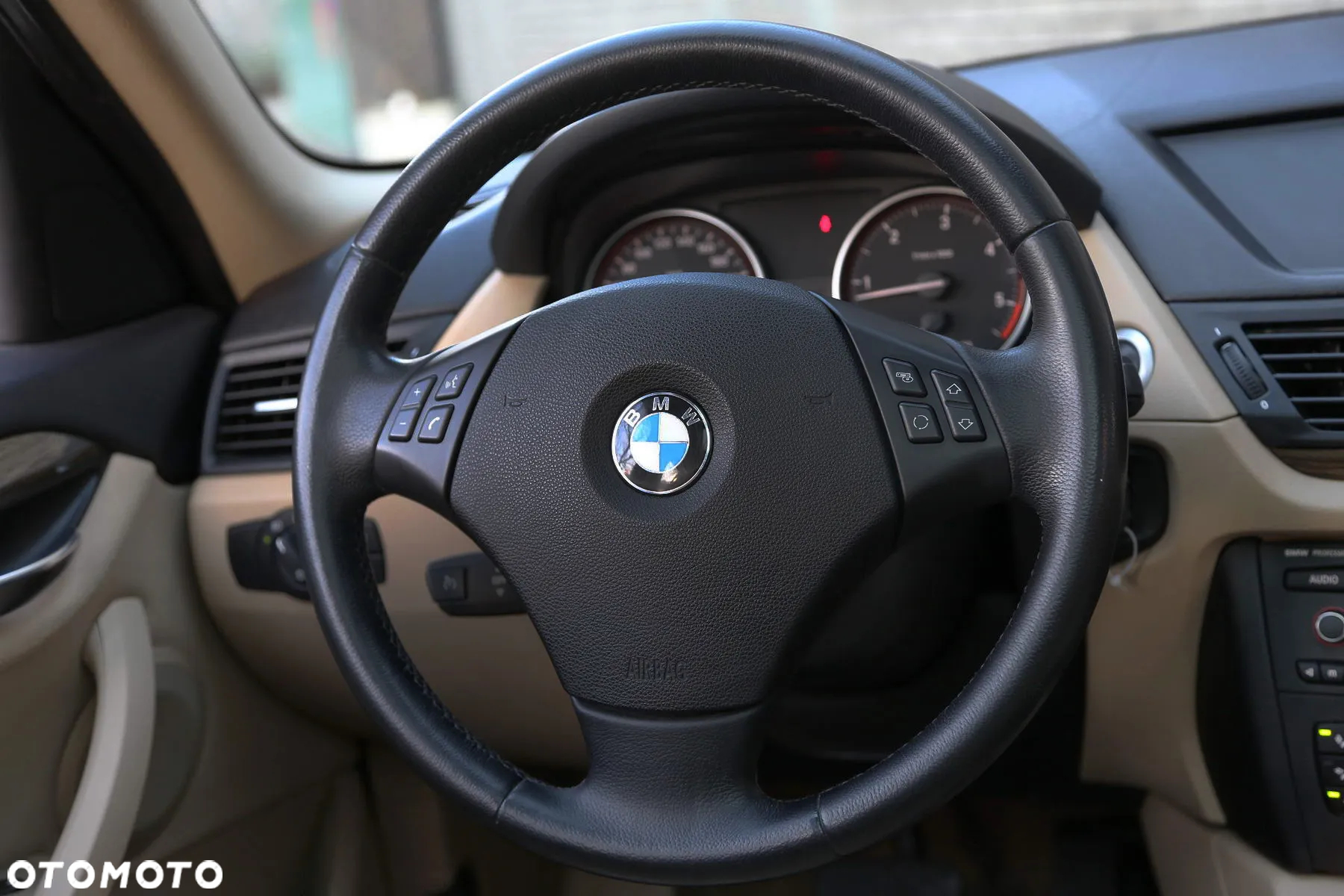 BMW X1 xDrive23d - 27