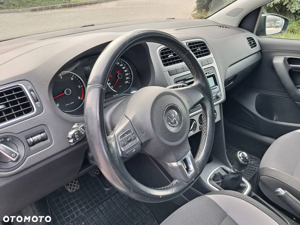 Volkswagen Polo 1.6 TDI Comfortline - 13