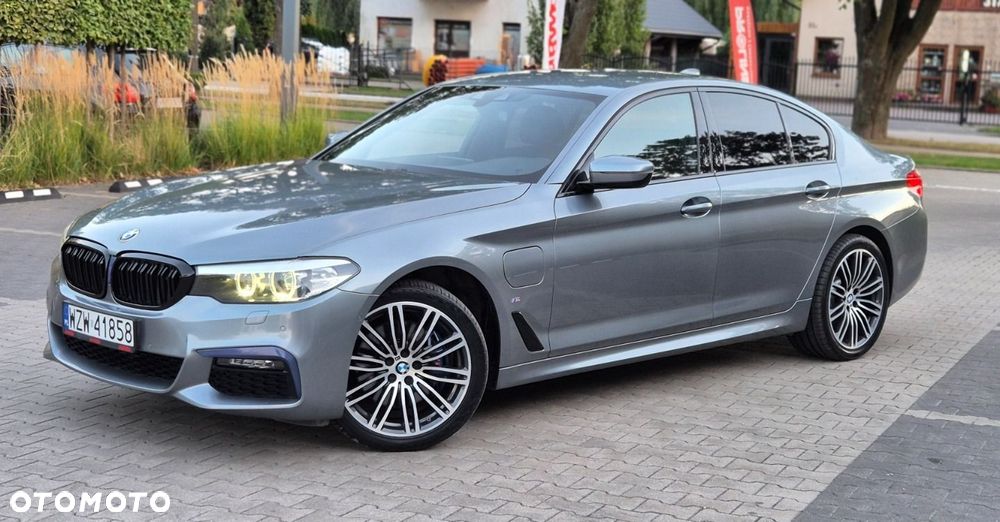 BMW Seria 5 530e iPerformance xDrive M Sport sport - 29