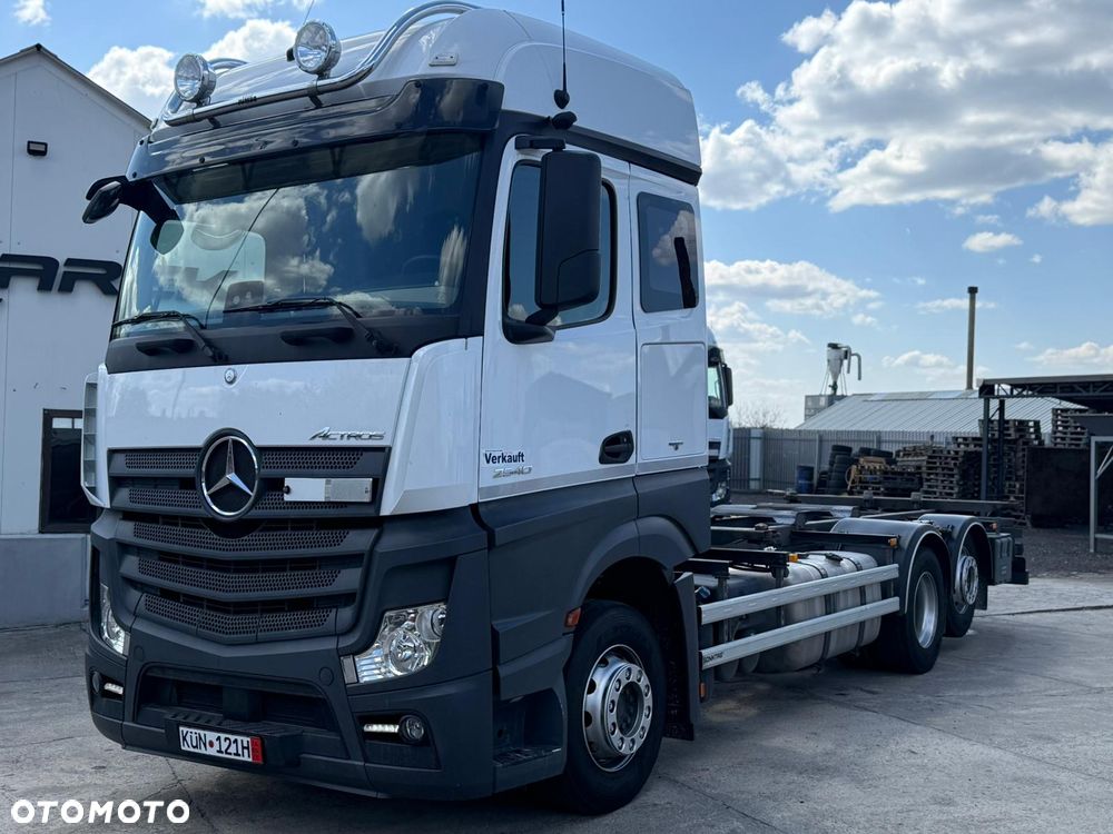 Mercedes-Benz ACTROS 2540 - 3