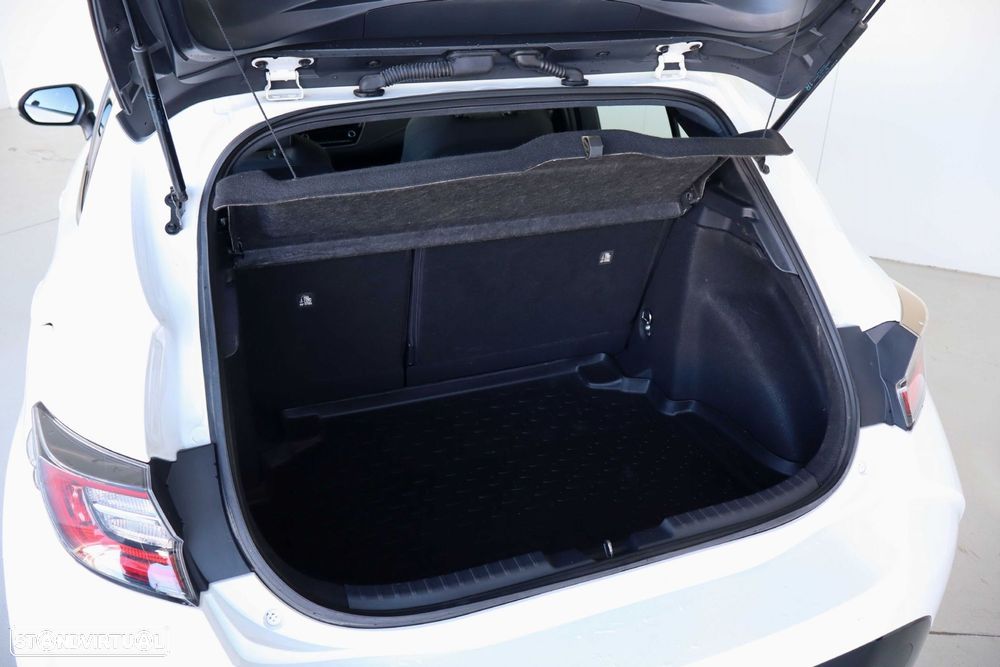 Toyota Corolla 1.8 Hybrid Comfort - 13