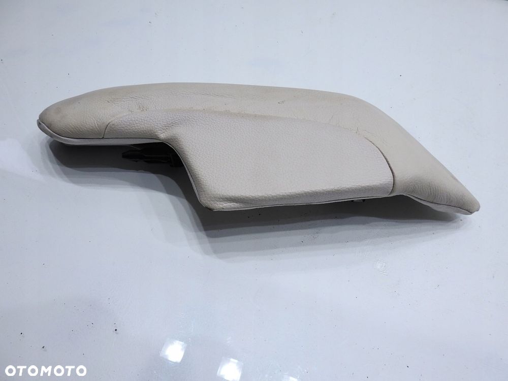 BOCZEK KANAPY LEWY TYŁ VOLVO V50 - 2