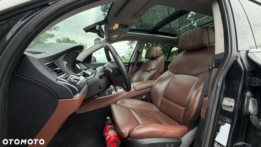 BMW 5GT 535d xDrive - 13