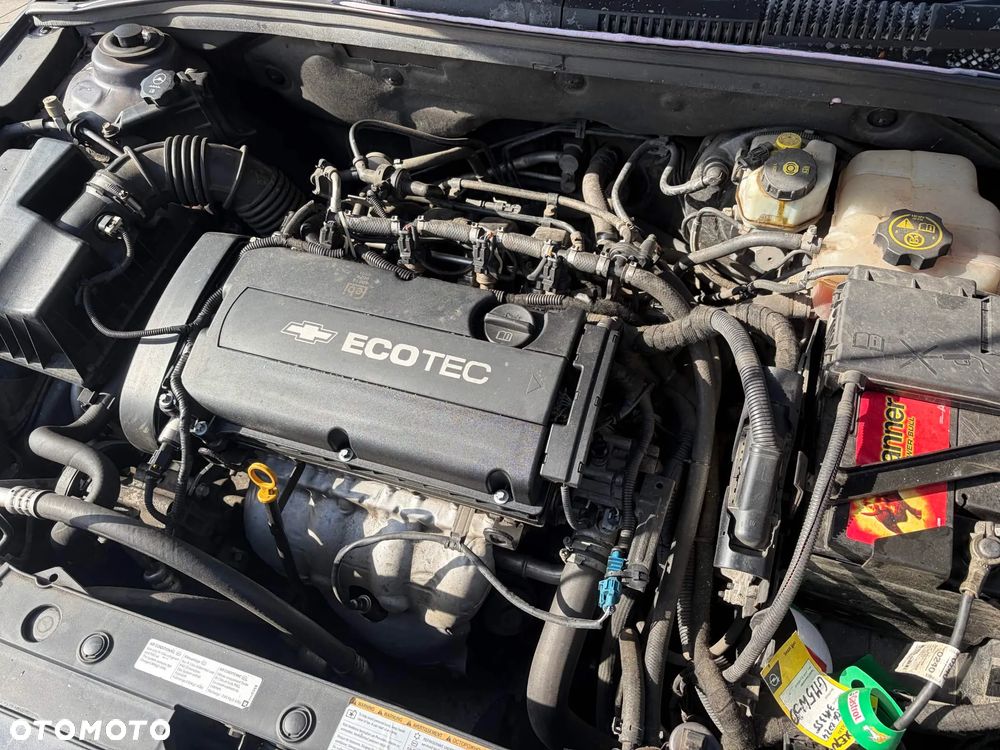 Chevrolet Cruze - 12