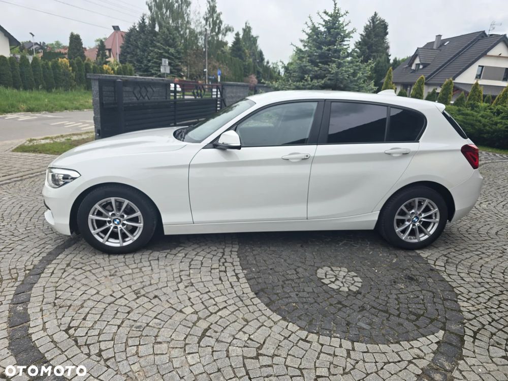 BMW Seria 1 118i - 4