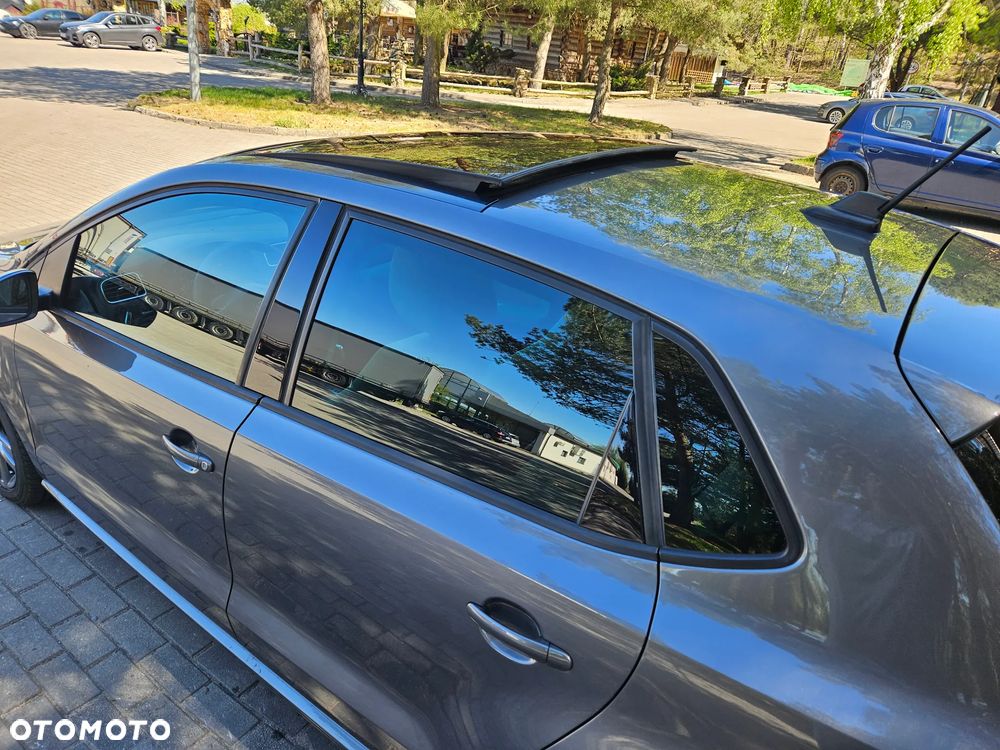 Volkswagen Polo 1.6 TDI DSG Highline - 4