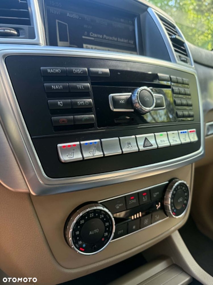 Mercedes-Benz ML - 10