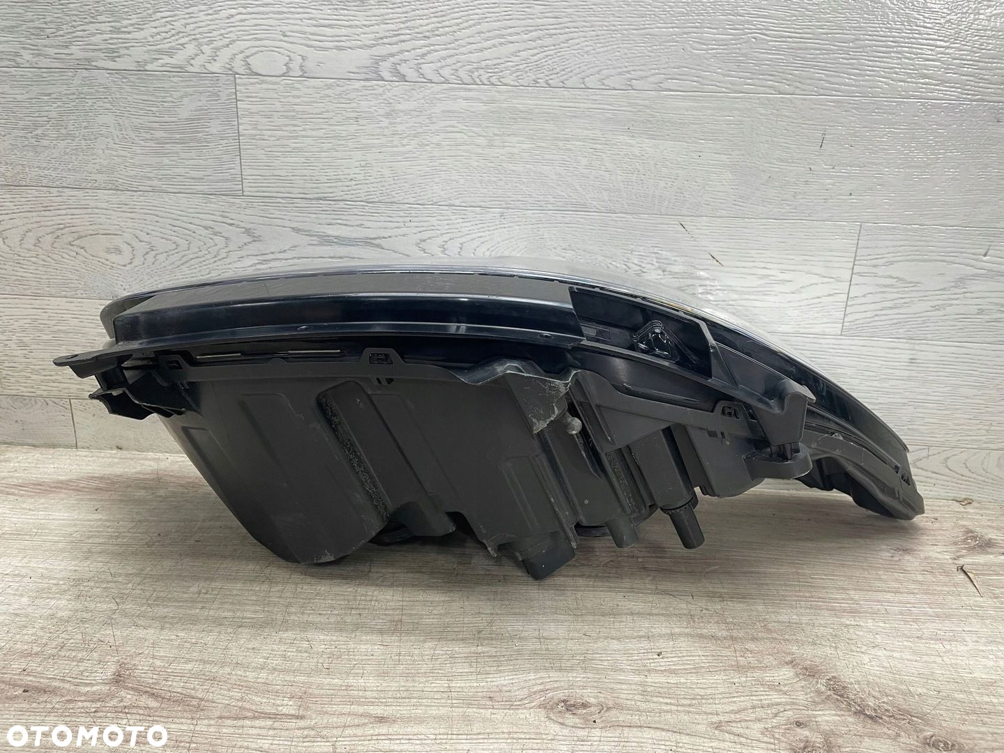Lampa przednia lewa Ford Mondeo MK V 2 - 12