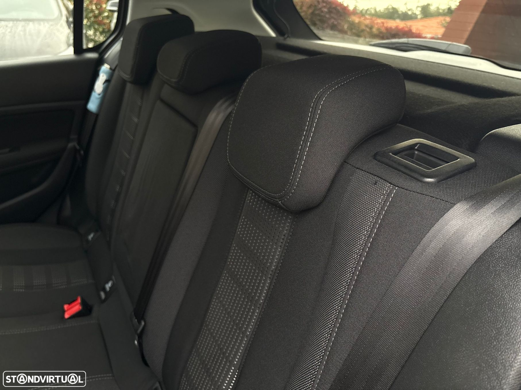 Peugeot 308 1.6 BlueHDi Allure J17 - 35