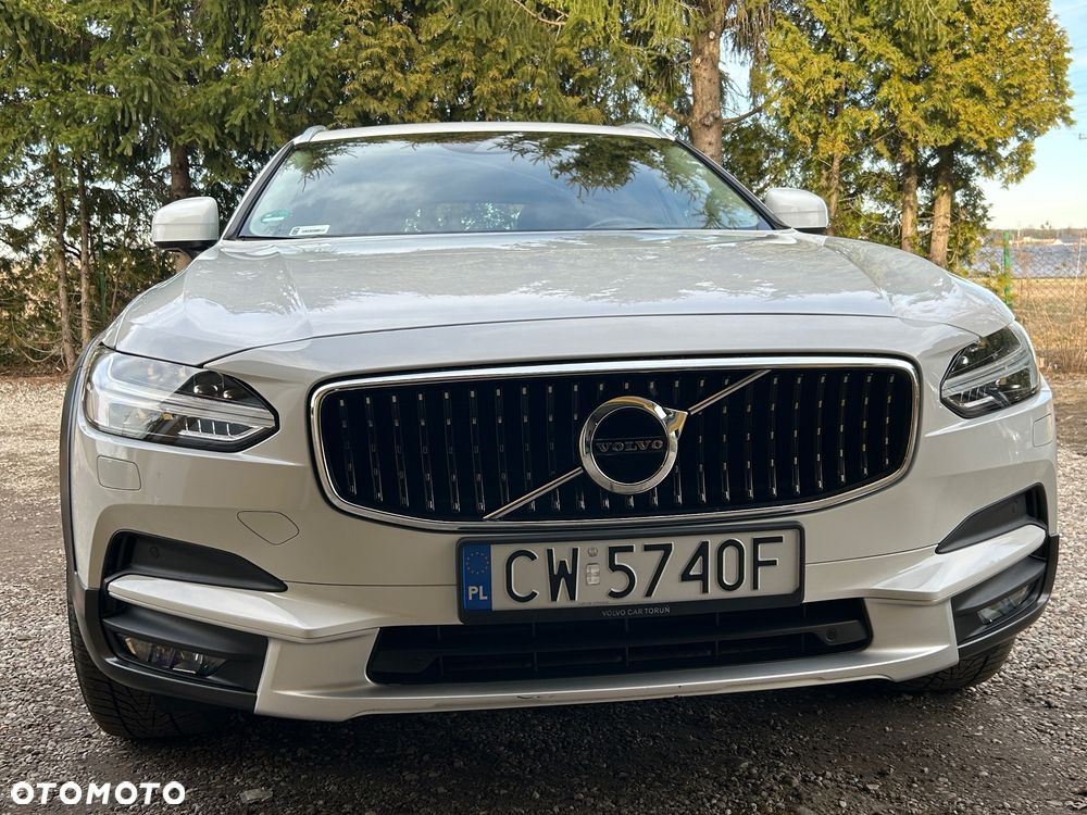 Volvo V90 Cross Country T5 AWD Ocean Race - 9