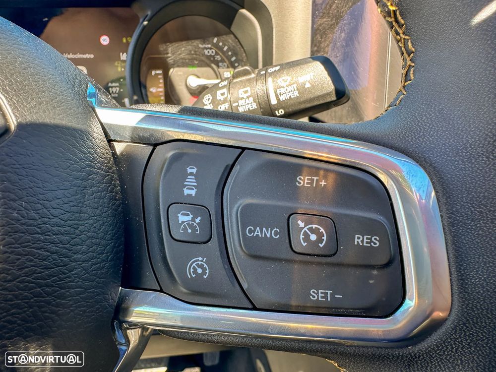 Jeep Wrangler Unlimited - 29