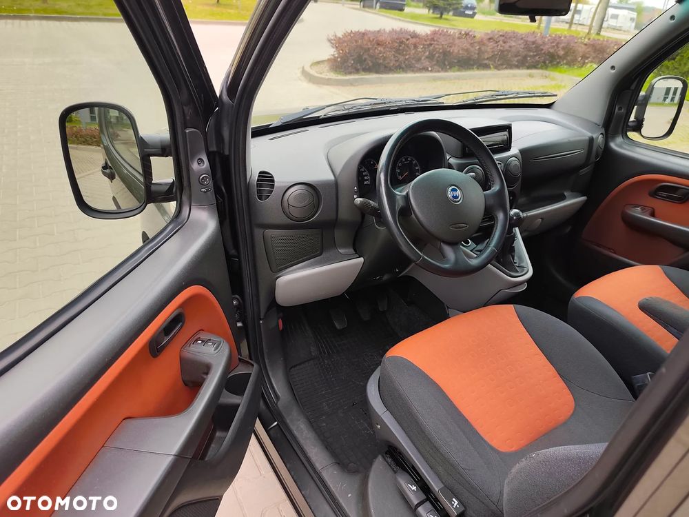 Fiat Doblo 1.9 JTD Dynamic - 12