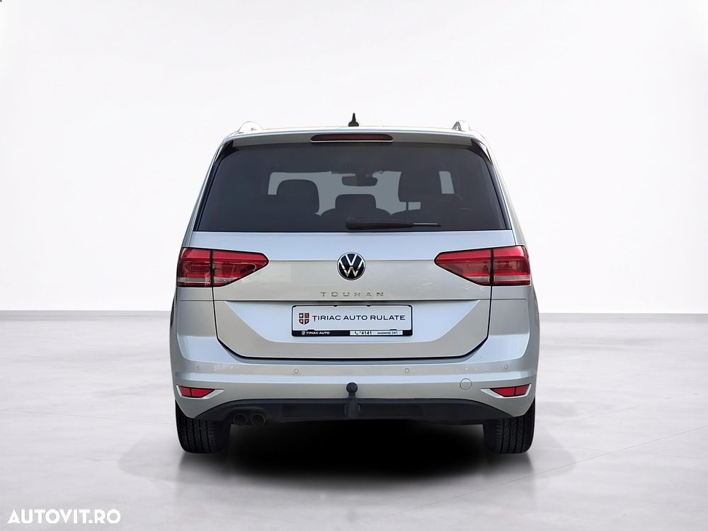 Volkswagen Touran - 6