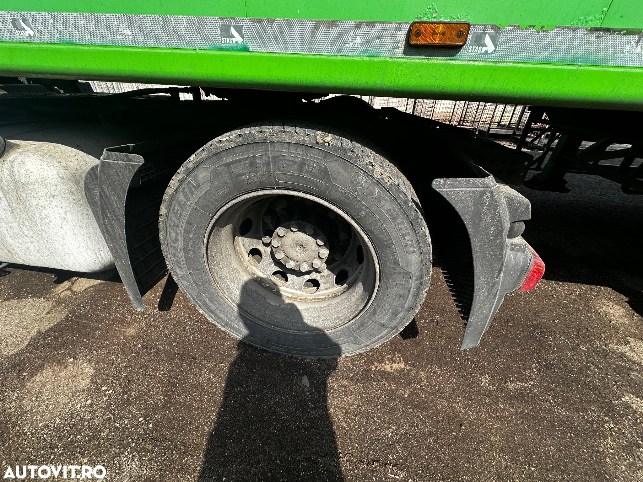 Mercedes-Benz Actros - 15