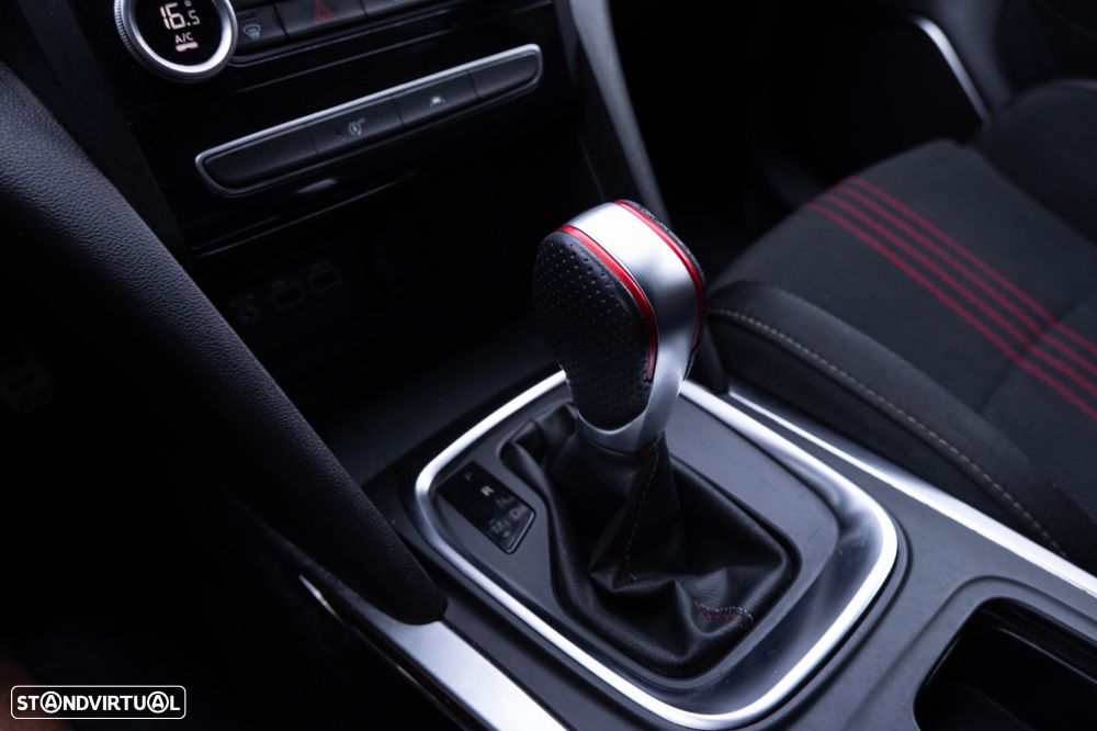 Renault Mégane 1.5 Blue dCi R.S. Line EDC - 10