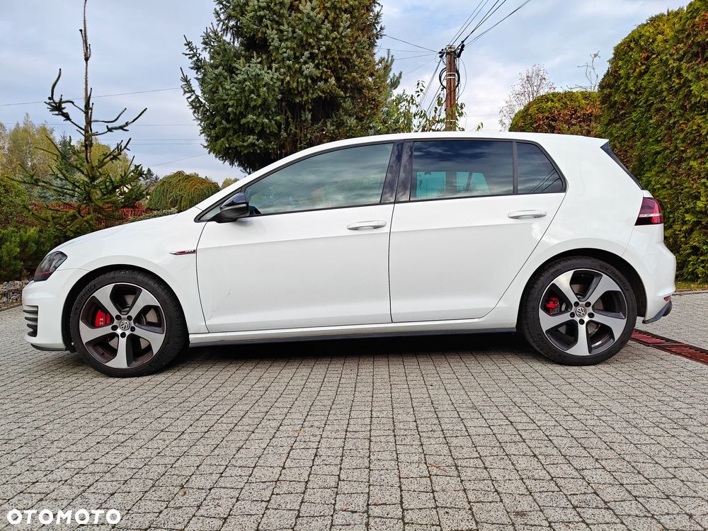 Volkswagen Golf VII 2.0 TSI BMT GTI Performance DSG - 2